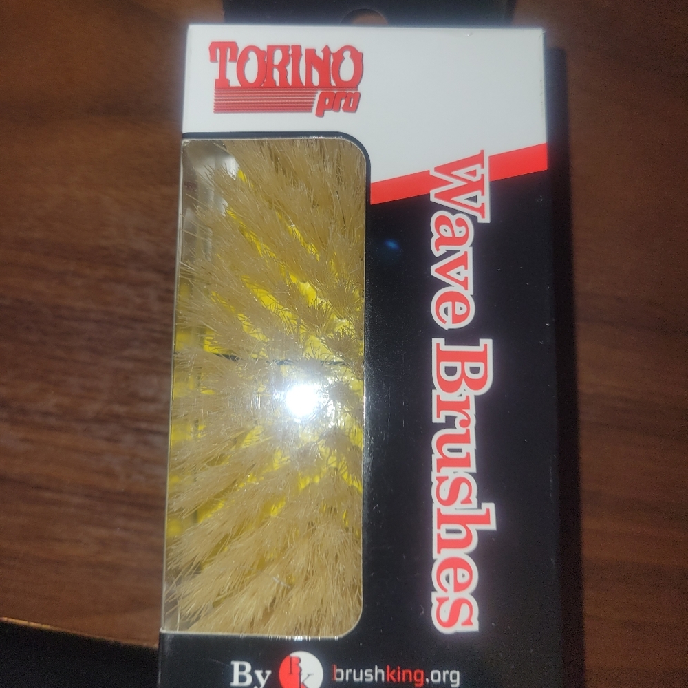 Premium Quality Wave Brush